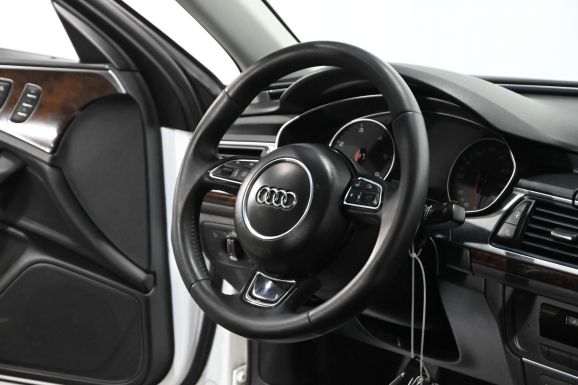 Audi A6, 3.0 л, Робот, 2012 фото 10
