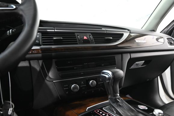 Audi A6, 3.0 л, Робот, 2012 фото 11