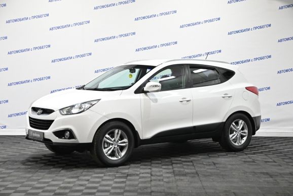 Hyundai ix35, 2.0 л, АТ, 2012 фото 3