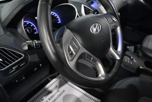 Hyundai ix35, 2.0 л, АТ, 2012 фото 12