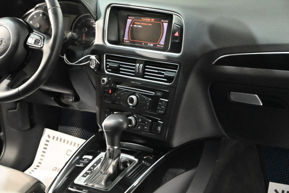 Audi Q5, 2.0 л, АТ, 2013 фото 10