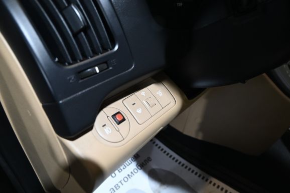 Hyundai Grand Starex, 2.5 л, АТ, 2008 фото 11