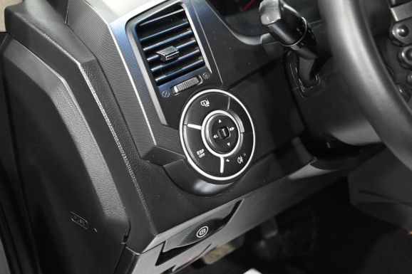 SsangYong Kyron, 2.0 л, АТ, 2009 фото 13