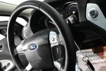 Ford Mondeo, 2.0 л, РКПП, 2011 фото 11