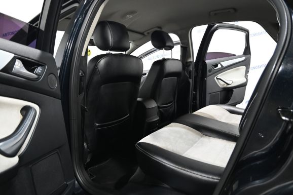 Ford Mondeo, 2.0 л, Робот, 2011 фото 1