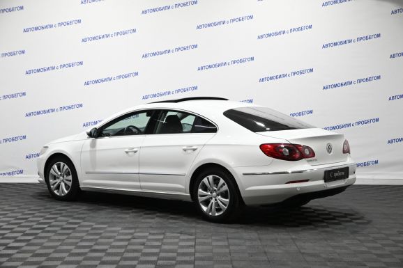 Volkswagen Passat CC, 1.8 л, Робот, 2010 фото 6