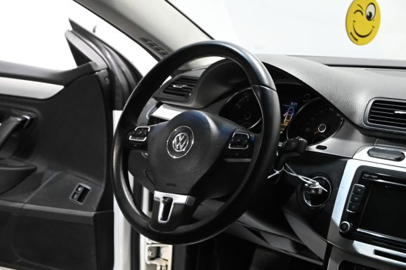 Volkswagen Passat CC, 1.8 л, Робот, 2010 фото 10