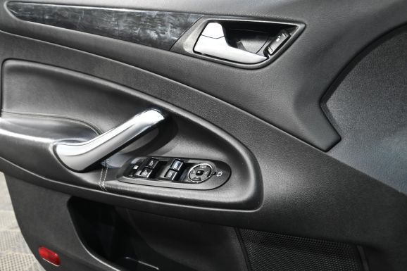 Ford Mondeo, 2.3 л, АТ, 2011 фото 1