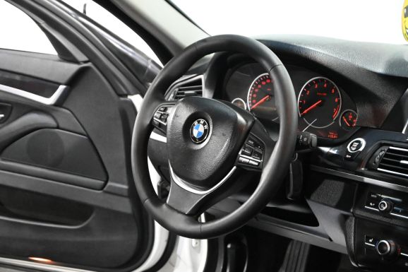 BMW 5 серии, 2.0 л, АТ, 2014 фото 10