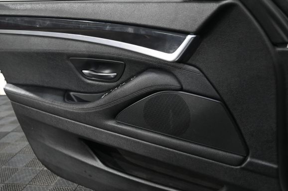 BMW 5 серии, 2.0 л, АТ, 2014 фото 1