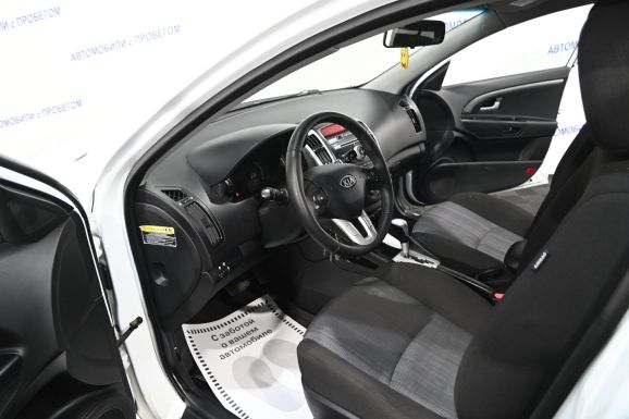 Kia Ceed, 1.6 л, АТ, 2010 фото 10