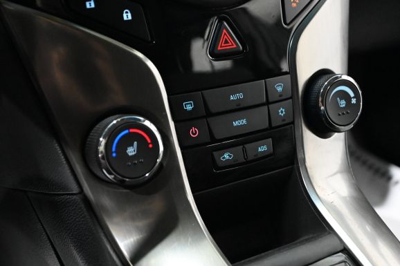 Chevrolet Cruze, 1.8 л, АТ, 2013 фото 1