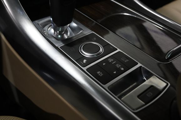 Land Rover Range Rover Sport, 3.0 л, АТ, 2014 фото 2