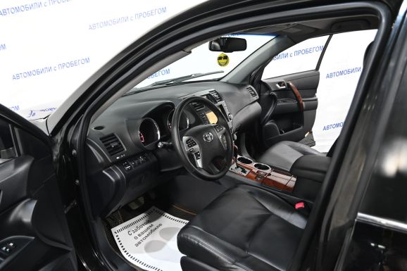 Toyota Highlander, 3.5 л, АТ, 2011 фото 12