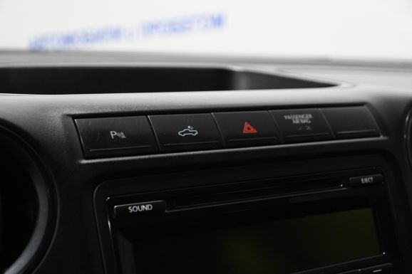 Volkswagen Amarok, 2.0 л, АТ, 2013 фото 2