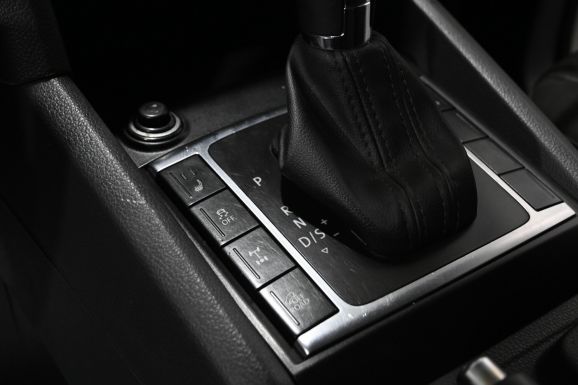 Volkswagen Amarok, 2.0 л, АТ, 2013 фото 1