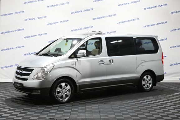 Hyundai Grand Starex, 2.5 л, АТ, 2009 фото 3
