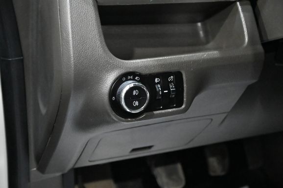 Chevrolet Cobalt, 1.5 л, МТ, 2013 фото 2