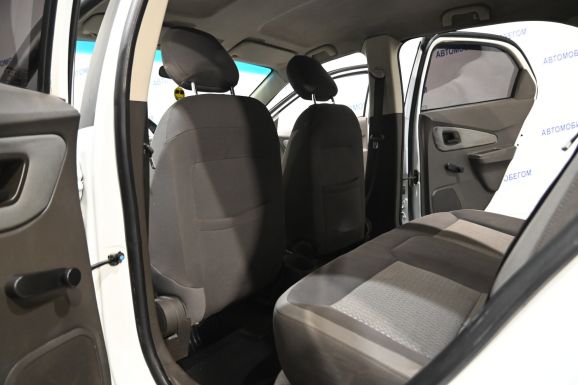 Chevrolet Cobalt, 1.5 л, МТ, 2013 фото 1