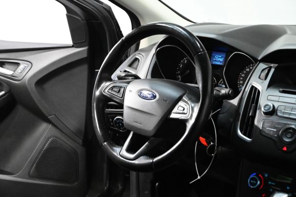 Ford Focus, 1.6 л, Робот, 2017 фото 9
