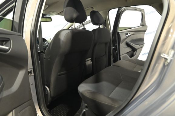 Ford Focus, 1.6 л, Робот, 2017 фото 1
