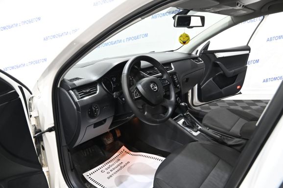 Skoda Octavia, 1.4 л, Робот, 2013 фото 7