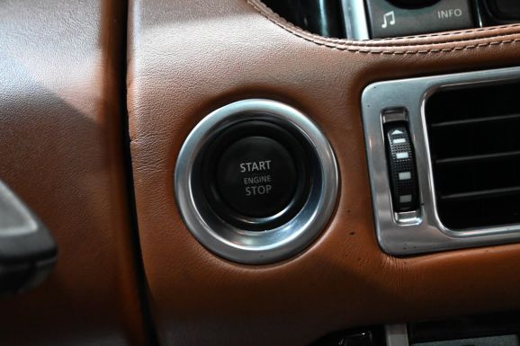 Land Rover Range Rover, 4.4 л, АТ, 2011 фото 14