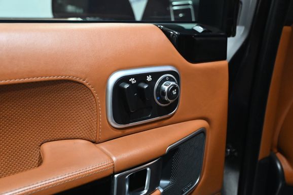 Land Rover Range Rover, 4.4 л, АТ, 2011 фото 1