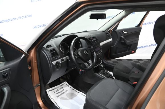 Skoda Yeti, 1.4 л, Робот, 2014 фото 7