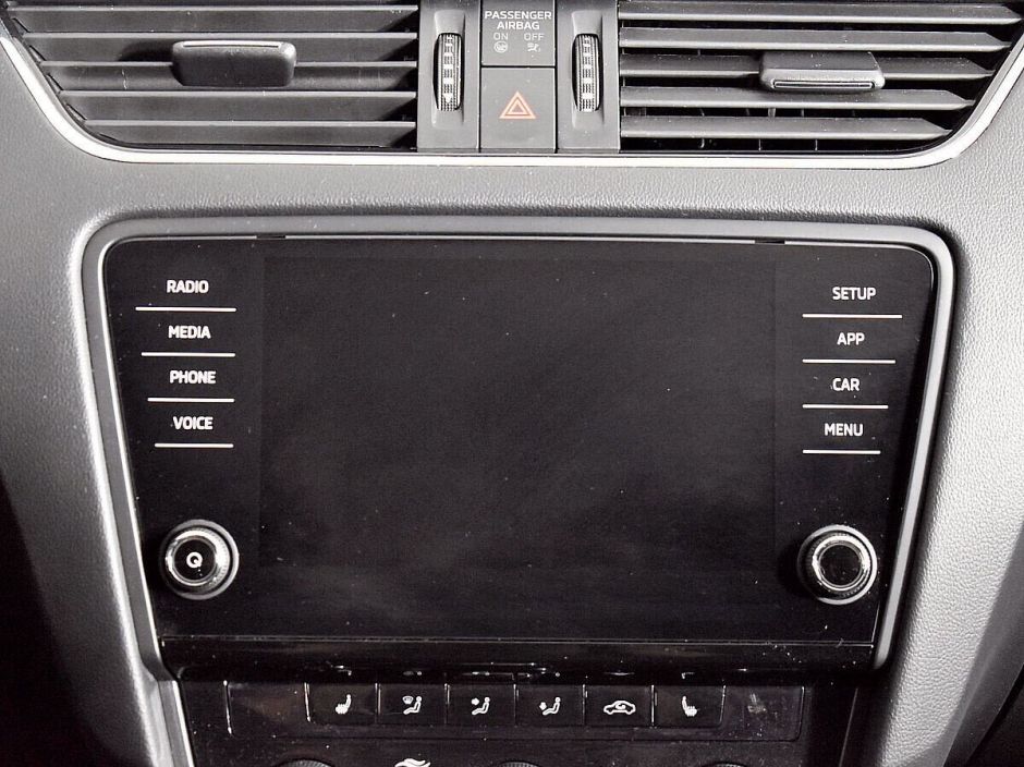 Skoda Octavia, 1.4 л, Робот, 2020 фото 2