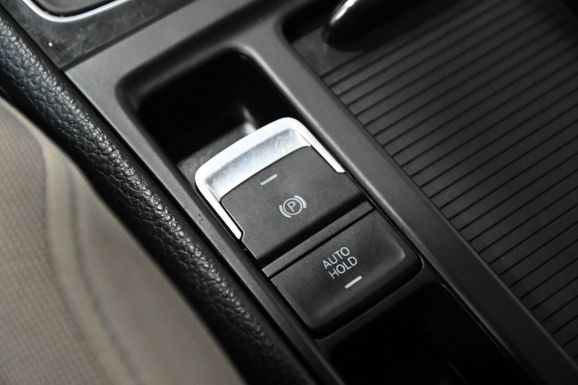 Volkswagen Golf, 1.4 л, Робот, 2013 фото 2