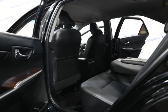 Toyota Camry, 2.5 л, АТ, 2017 фото 8