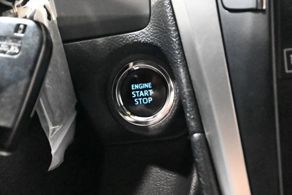 Toyota Camry, 2.5 л, АТ, 2017 фото 12