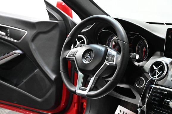 Mercedes-Benz CLA, 1.6 л, Робот, 2014 фото 10