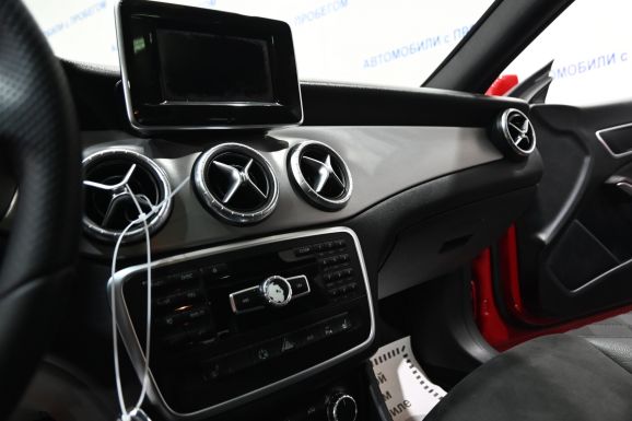 Mercedes-Benz CLA, 1.6 л, Робот, 2014 фото 12