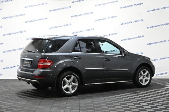 Mercedes-Benz M-Класс, 3.5 л, АТ, 2010 фото 4