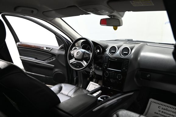 Mercedes-Benz M-Класс, 3.5 л, АТ, 2010 фото 9