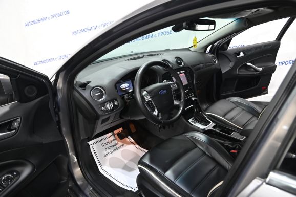 Ford Mondeo, 2.0 л, Робот, 2012 фото 7