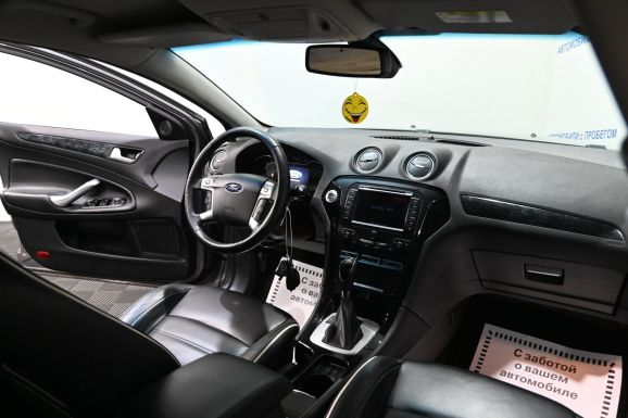 Ford Mondeo, 2.0 л, Робот, 2012 фото 9