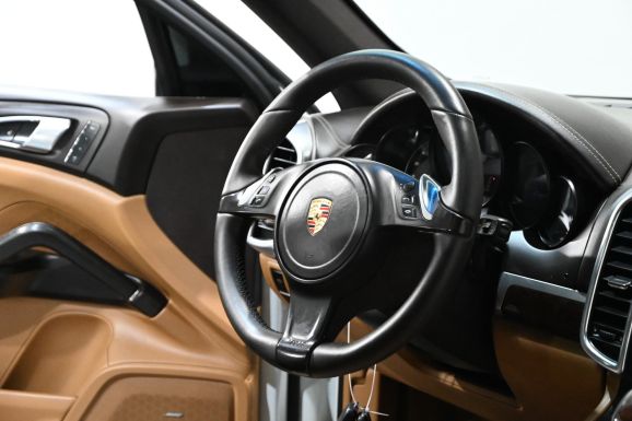 Porsche Cayenne, 3.6 л, АТ, 2013 фото 12