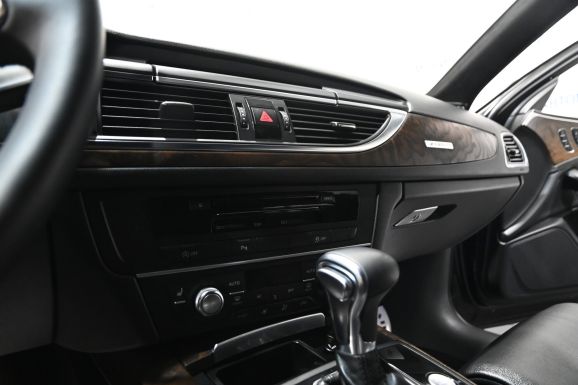 Audi A6, 3.0 л, Робот, 2012 фото 10