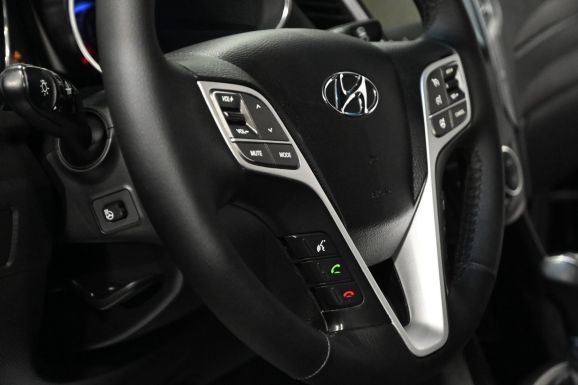 Hyundai Santa Fe, 2.2 л, АТ, 2013 фото 13