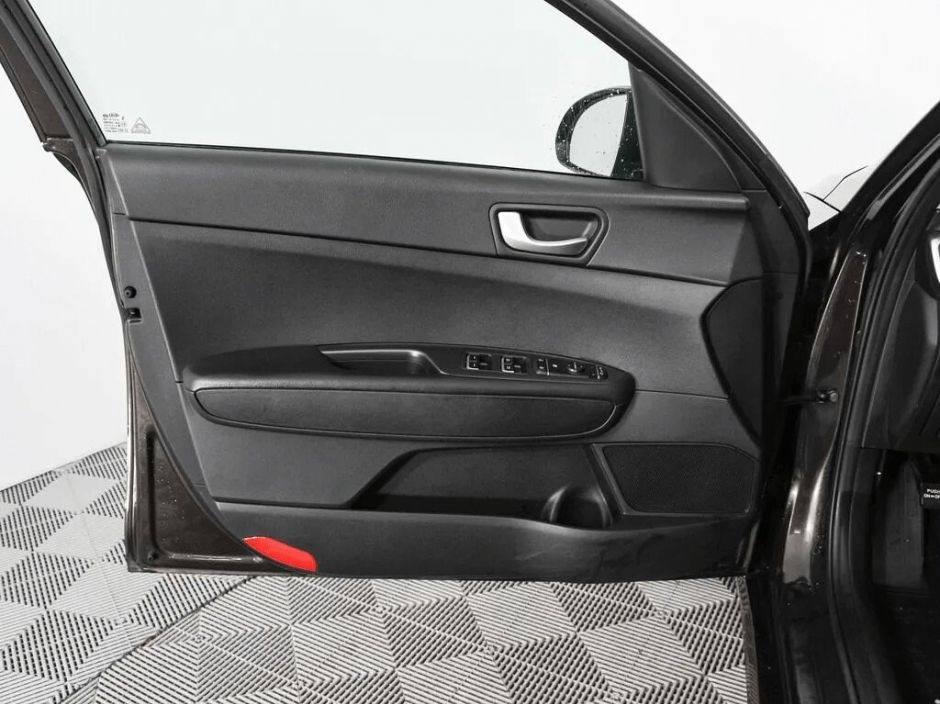 Kia Optima, 2.0 л, АТ, 2020 фото 2