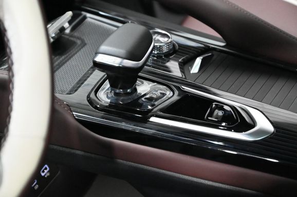 Geely Monjaro, 2.0 л, АТ, 2023 фото 14