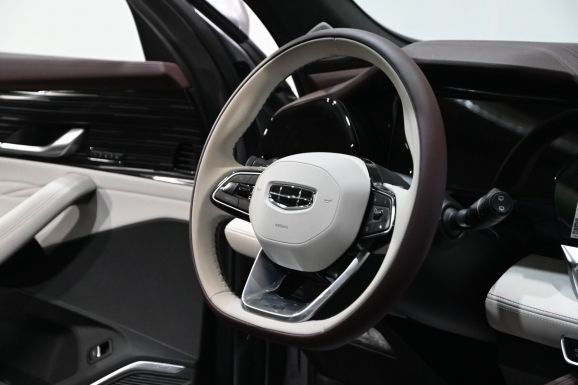 Geely Monjaro, 2.0 л, АТ, 2023 фото 9