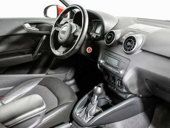 Audi A1, 1.4 л, Робот, 2012 фото 2