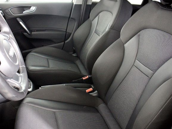 Audi A1, 1.4 л, Робот, 2013 фото 2