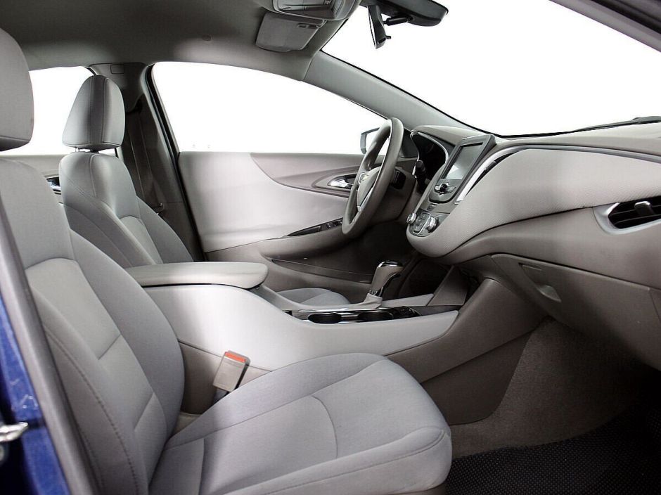 Chevrolet Malibu, 1.5 л, АТ, 2017 фото 2