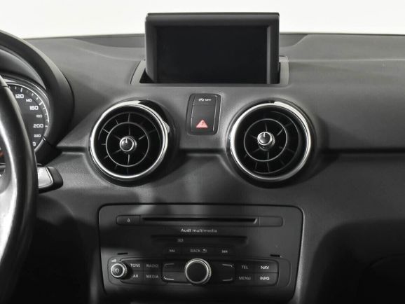 Audi A1, 1.4 л, Робот, 2013 фото 7