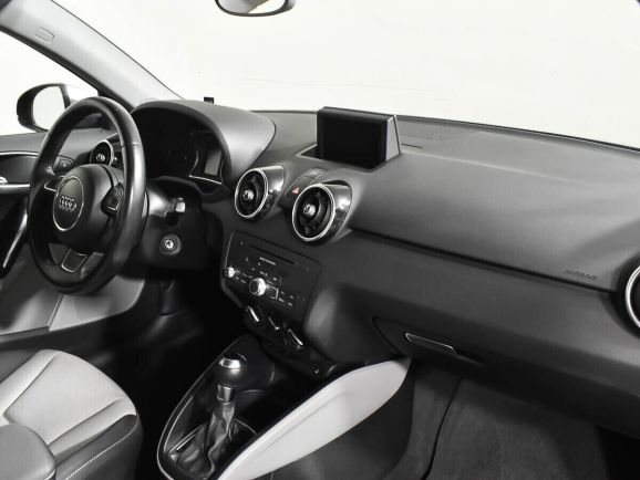 Audi A1, 1.4 л, Робот, 2013 фото 2